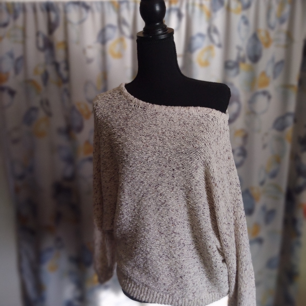 Kendall & Kylie off the shoulder sweater